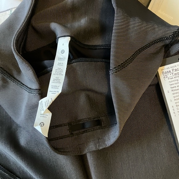 NWT Lululemon Base Pace High Rise Tight 25" Two-Tone Ribbed, 6, Black/Gull Grey - Picture 8 of 8